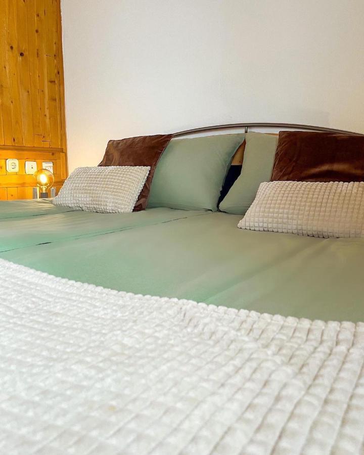 Adella Apartment Sarajevo Ngoại thất bức ảnh