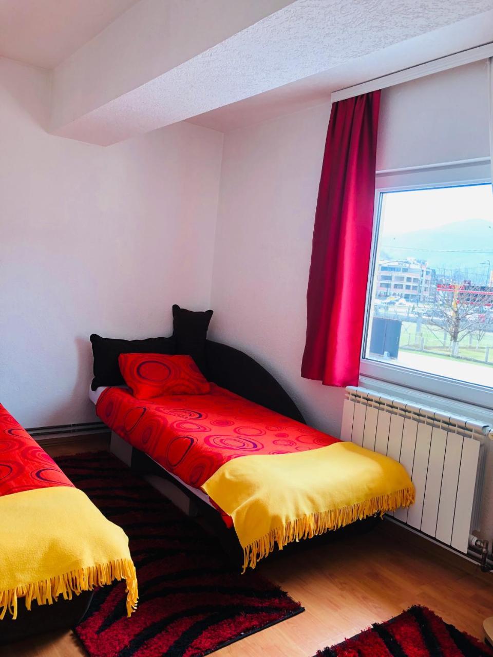 Adella Apartment Sarajevo Ngoại thất bức ảnh