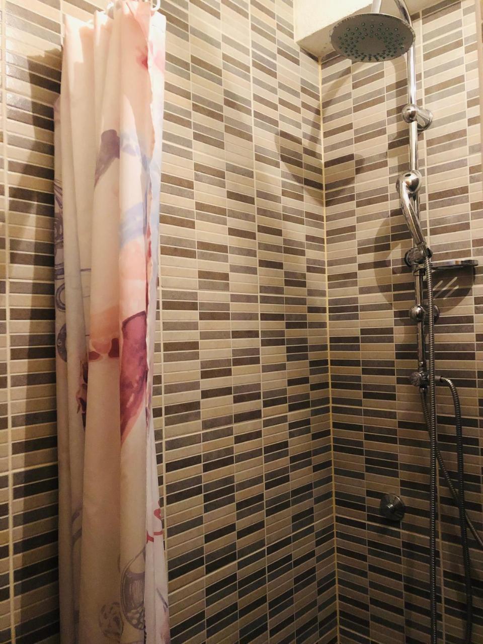 Adella Apartment Sarajevo Ngoại thất bức ảnh