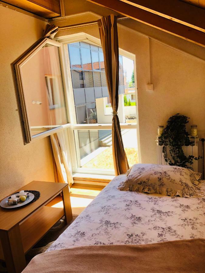 Adella Apartment Sarajevo Ngoại thất bức ảnh