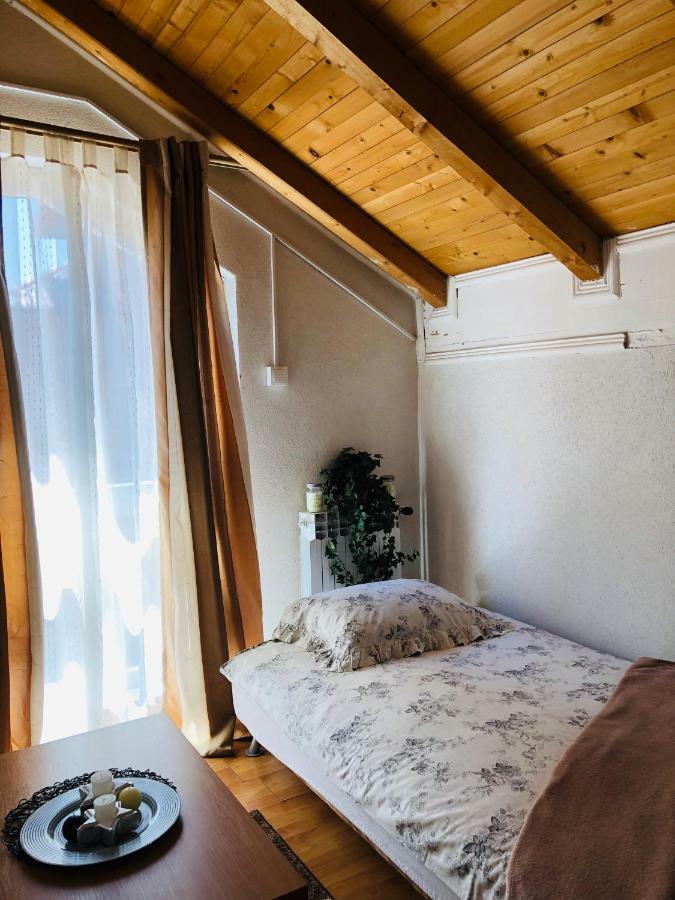 Adella Apartment Sarajevo Ngoại thất bức ảnh